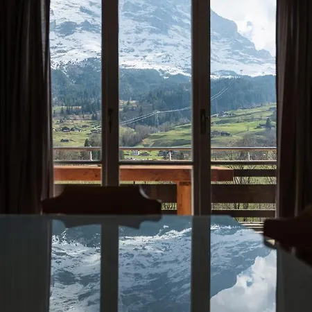 Lägenhet The Eiger Express - Grindelhomes *