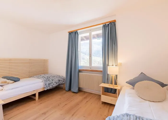 The Eiger Express - Grindelhomes * גרינדלוולד