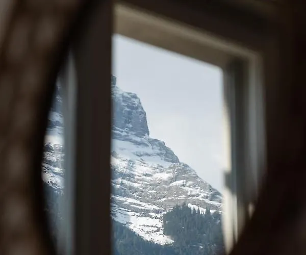 The Eiger Express - Grindelhomes דירה *
