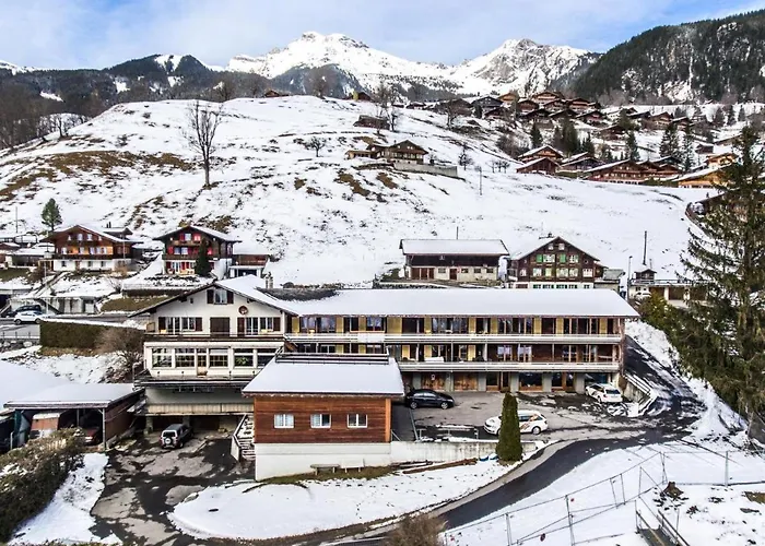 Apartament The Eiger Express - Grindelhomes