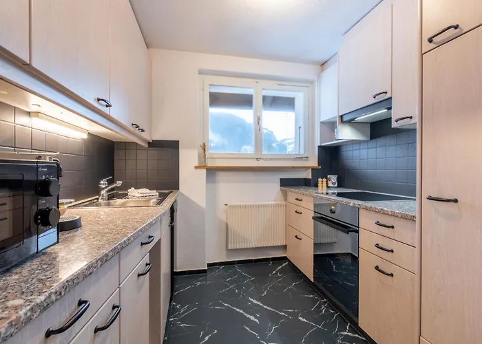 Apartament The Eiger Express - Grindelhomes *